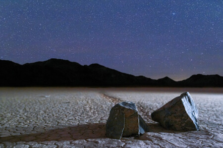 Sailing Stones, Death Valley